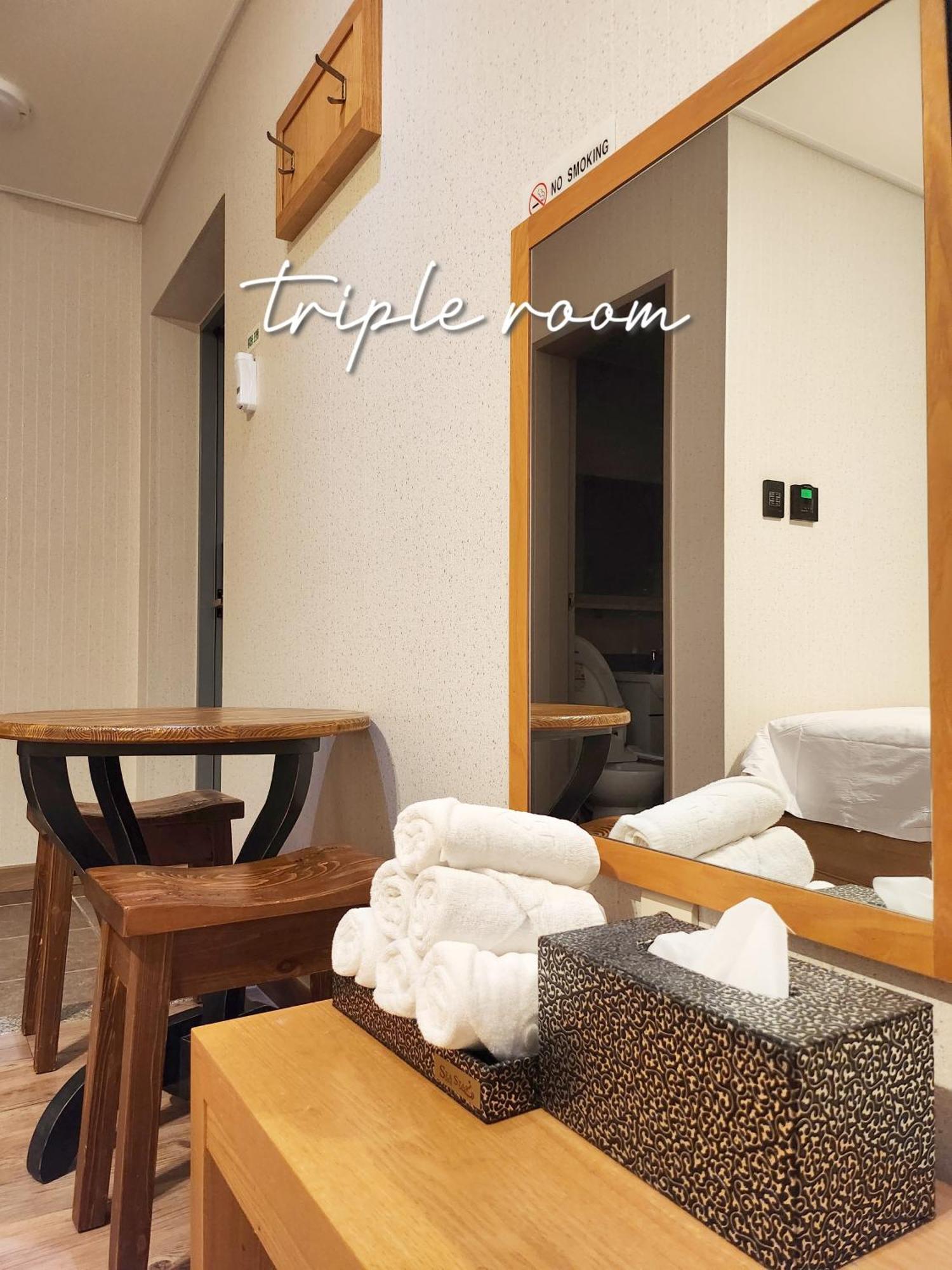 Sea Star Hostel Yeosu Eksteriør bilde