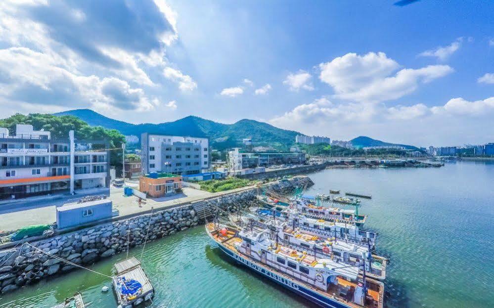 Sea Star Hostel Yeosu Eksteriør bilde