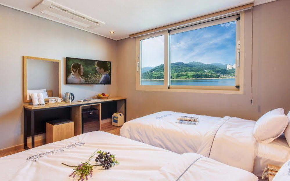 Sea Star Hostel Yeosu Eksteriør bilde